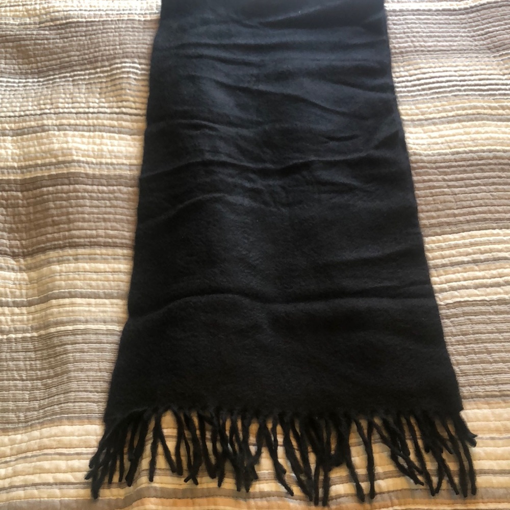 Cashmere lightweight scarf